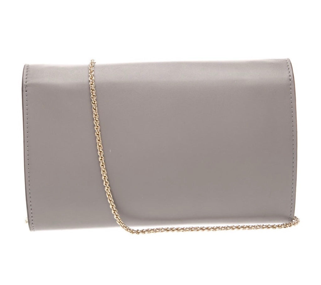 Preowned Giorgio Armani Gray Leather Chain Clutch

Excellent condition