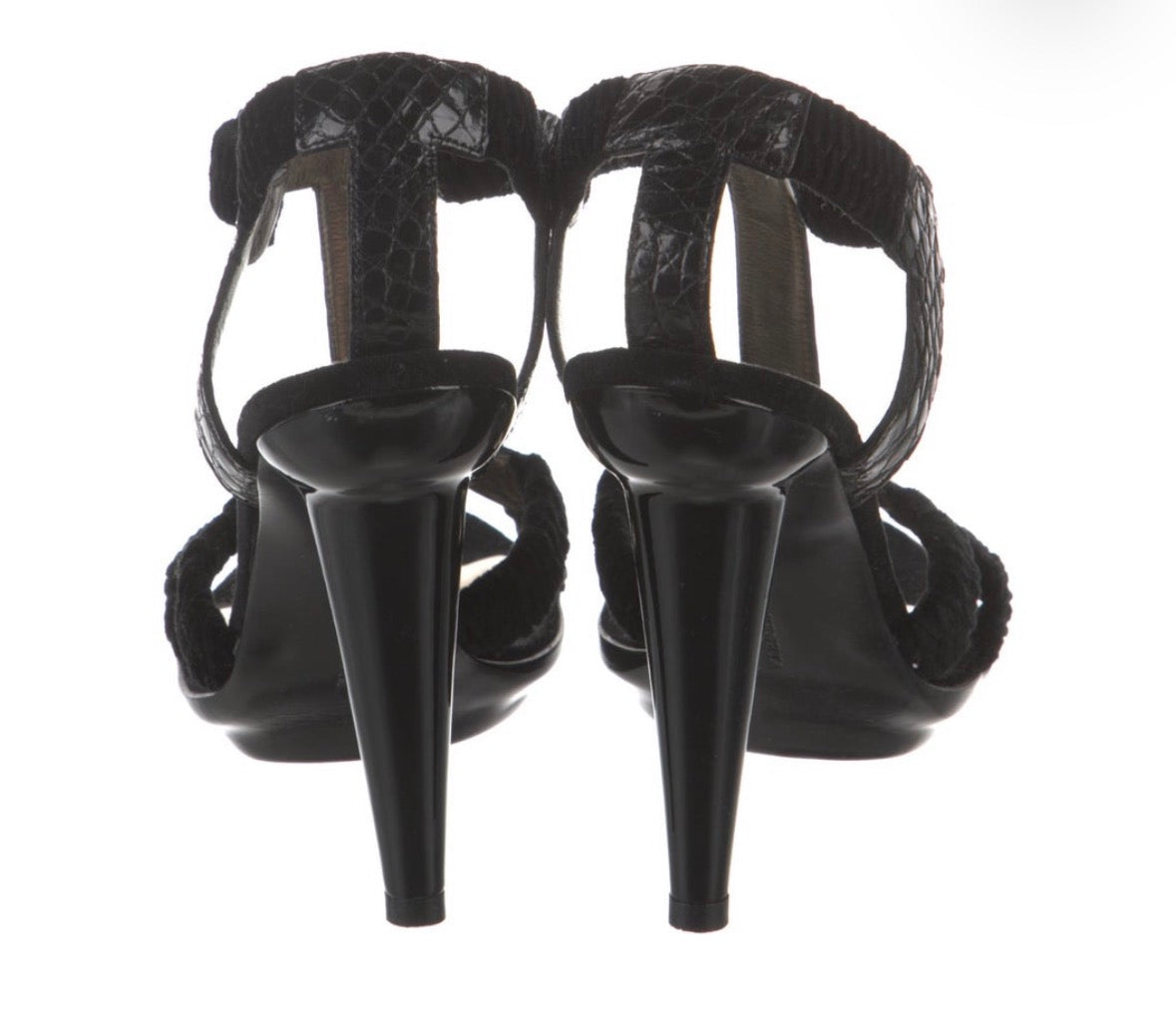 Preowned Bottega Veneta Black T-Strap Platform Sandals – Size 38.5