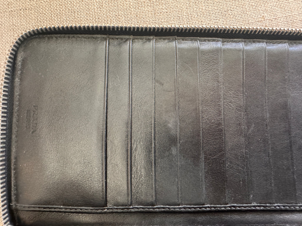 Preowned Prada Red & Black Grafite Spazzolato Long Wallet / Clutch
