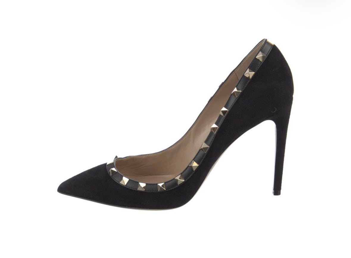 Preowned Valentino Rockstud Suede Pointed-Toe Pumps – Size 39.5