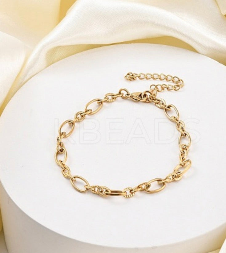 Cable Link Bracelet — 14K Gold Plated