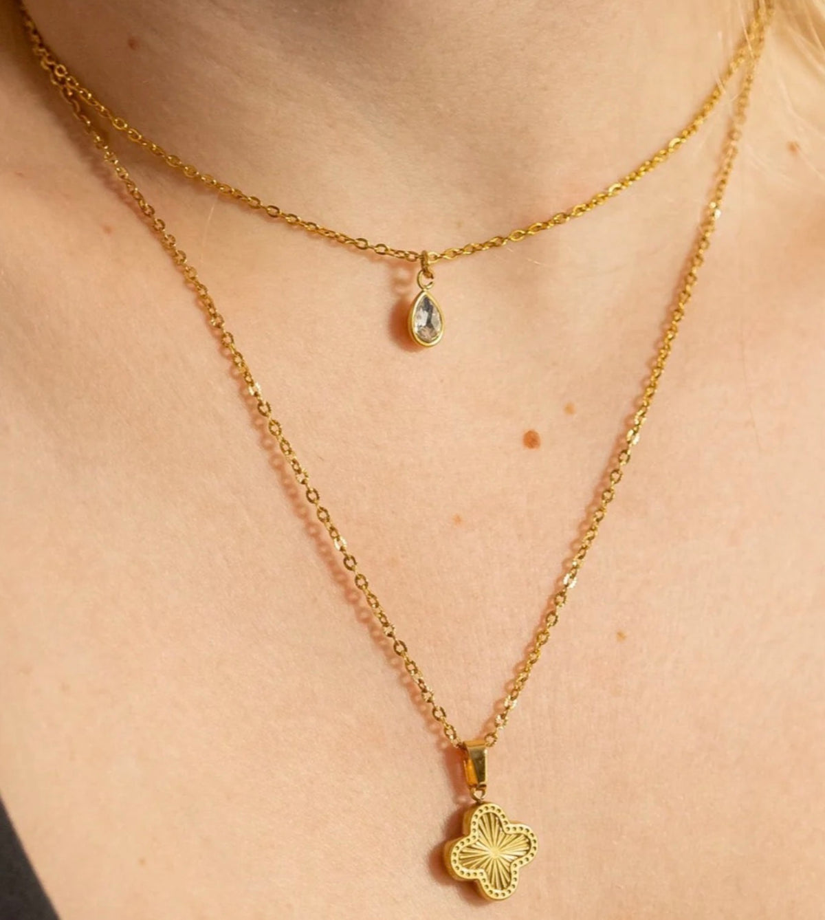 Teardrop mini birthstone crystal charm - 18K gold plated